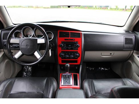 Used 2006 Dodge Charger R/T RWD image 10