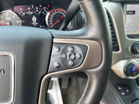 Used 2015 GMC Yukon XL Denali w/ Touring Package AWD/4WD image 34