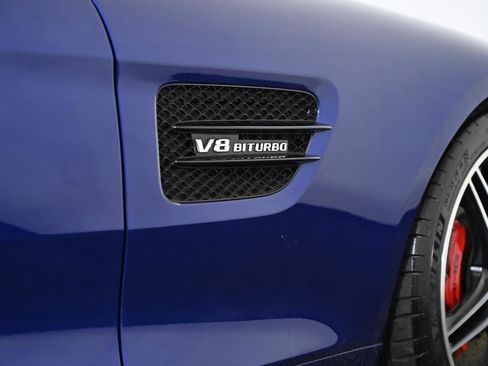 Used 2018 Mercedes-Benz AMG GT C image 12