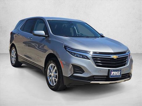 Used 2024 Chevrolet Equinox LT FWD image 3