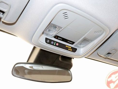 Used 2024 Chevrolet Malibu LT image 21