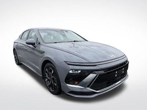 Used 2024 Hyundai Sonata SEL image 9