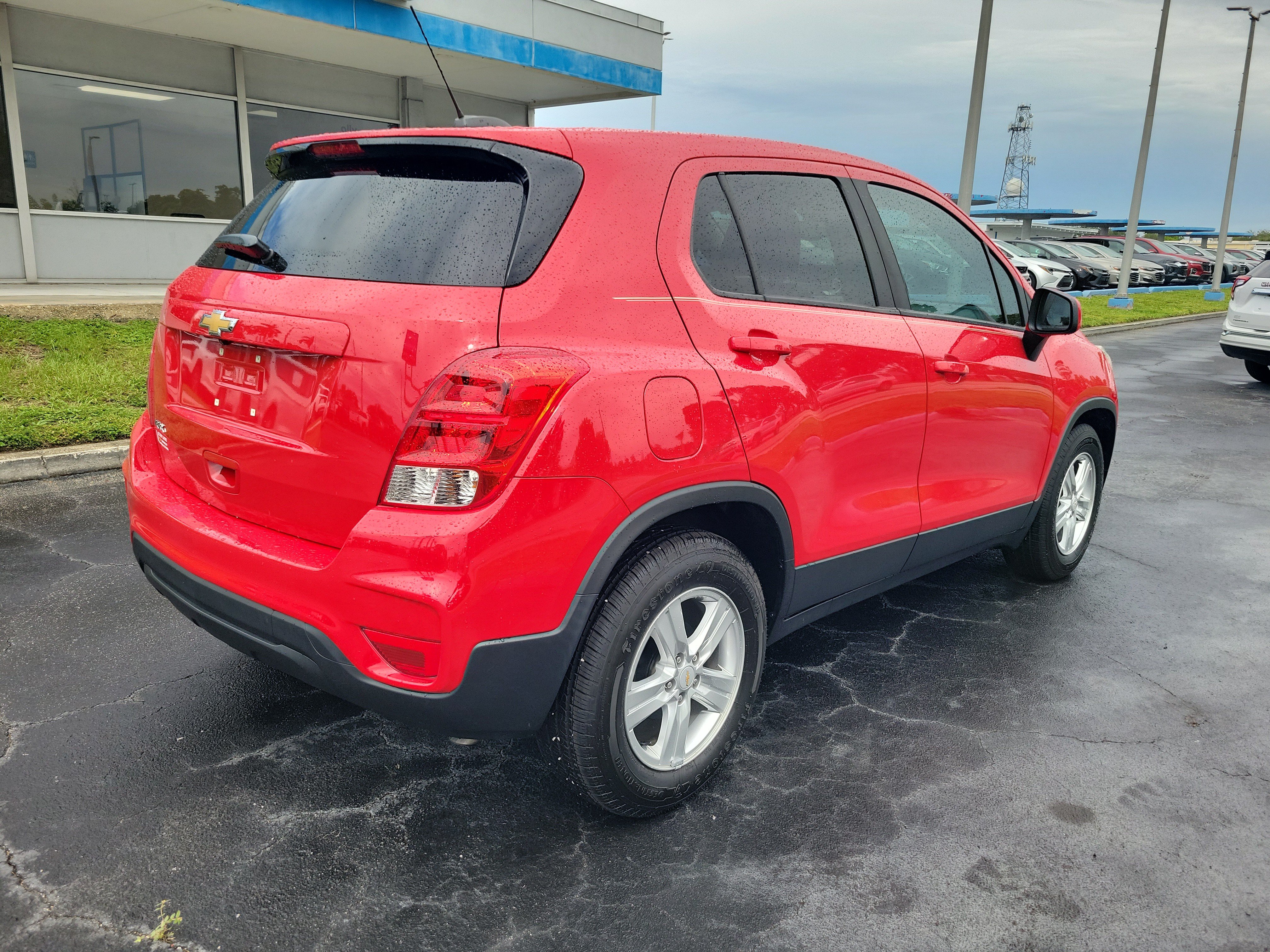 Used 2020 Chevrolet Trax LS w/ Tint and Cruise Package FWD image 4
