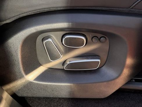 Used 2015 Land Rover Range Rover Sport HSE image 27