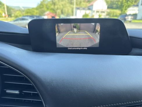 Used 2019 MAZDA MAZDA3 Sedan w/ Select Package FWD image 32