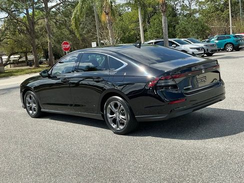 Certified 2023 Honda Accord EX image 3