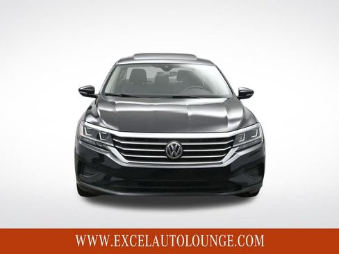 Used 2020 Volkswagen Passat 2.0T SEL image 9