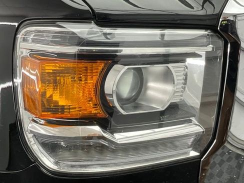 Used 2019 GMC Sierra 3500 Denali image 26