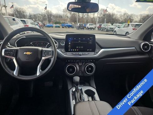 Used 2023 Chevrolet Blazer LT w/ Convenience Package image 13