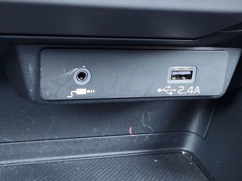 Used 2025 Subaru Crosstrek 2.0i image 20