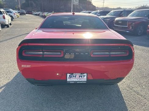 Used 2021 Dodge Challenger SRT Hellcat Redeye RWD image 5