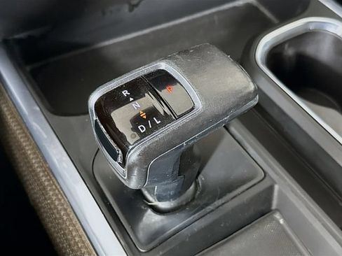 Used 2022 Chevrolet Silverado 1500 RST AWD/4WD image 17