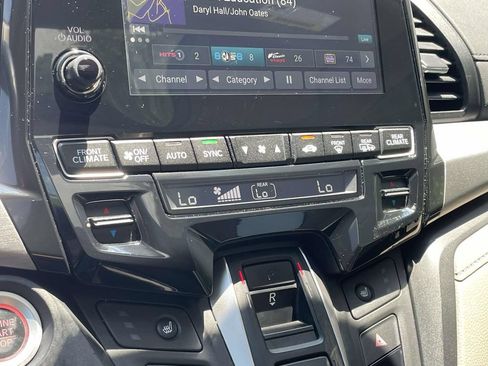 Used 2019 Honda Odyssey EX-L image 29