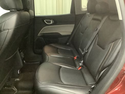 Used 2022 Jeep Compass Limited AWD/4WD image 22
