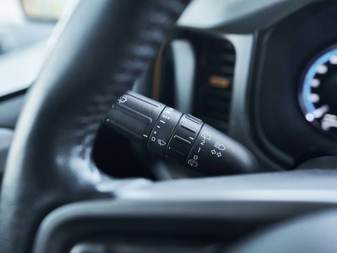 Used 2022 Ford Bronco Badlands image 32