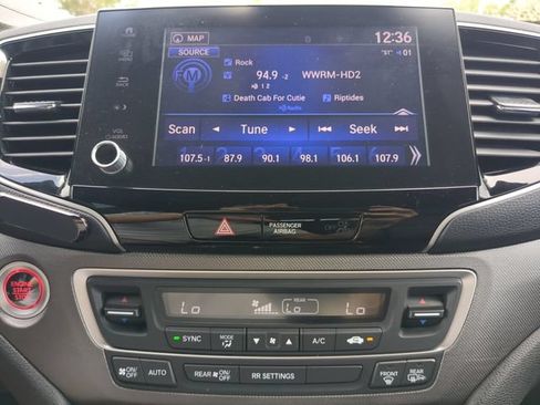 Used 2023 Honda Ridgeline RTL-E image 24