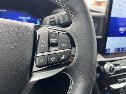 Used 2023 Ford Explorer ST w/ Equipment Group 401A image 11