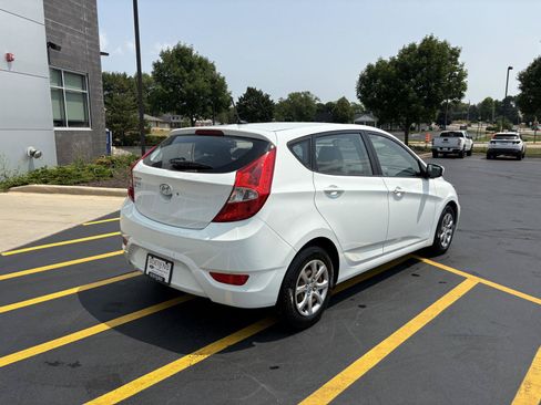 Used 2014 Hyundai Accent GS FWD image 6