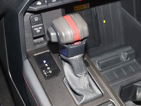 Used 2022 Toyota Tundra TRD Pro AWD/4WD image 7