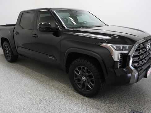 Used 2023 Toyota Tundra Platinum w/ Advanced Package AWD/4WD image 4