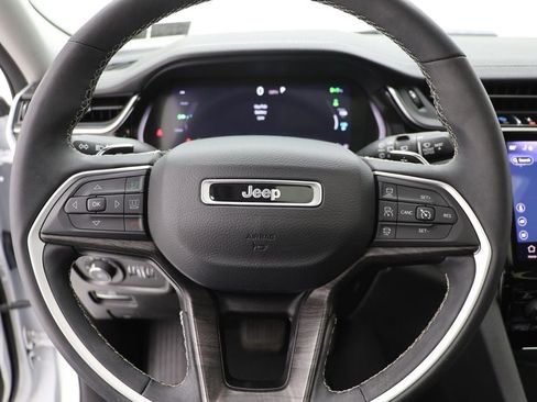 Used 2023 Jeep Grand Cherokee 4WD 4xe image 19