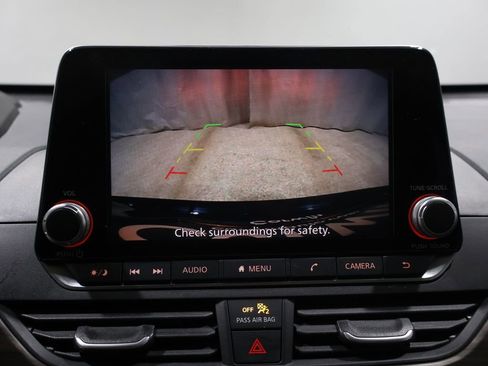 Used 2024 Nissan Altima 2.5 SV image 28