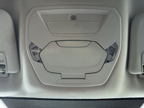 Used 2017 Ford Escape SE w/ Equipment Group 201A image 26