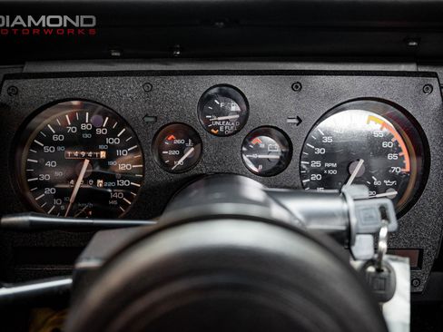 Used 1989 Chevrolet Camaro IROC-Z RWD image 16