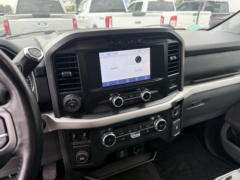 Used 2022 Ford F150 XLT w/ Equipment Group 301A Mid RWD image 19