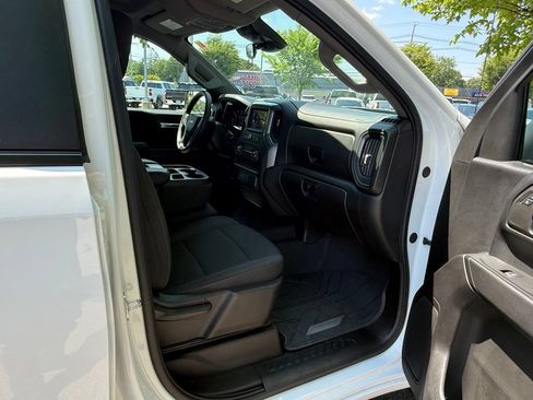 Used 2024 Chevrolet Silverado 1500 Custom w/ Turbomax Blackout Package AWD/4WD image 13