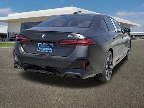 New 2026 BMW 540i xDrive AWD/4WD image 10