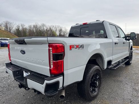 Used 2025 Ford F250 XL w/ STX Appearance Package image 8