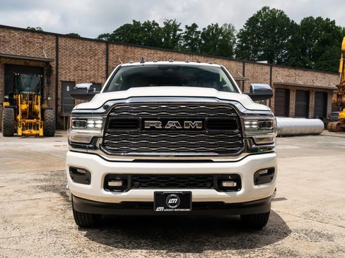 Used 2020 RAM 3500 Limited w/ Max Tow Package AWD/4WD image 14