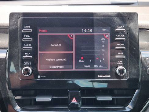 Used 2021 Toyota Camry SE FWD image 16