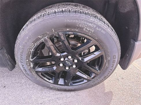 Used 2019 Chevrolet Traverse LT w/ LPO, Blackout Package image 31