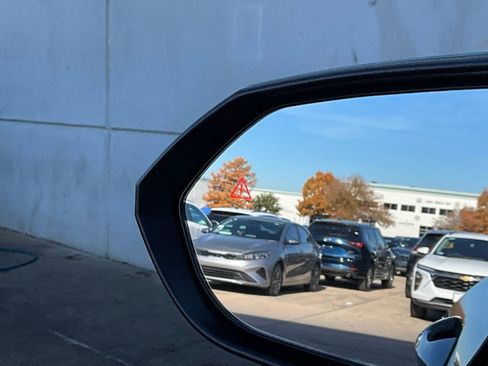 Used 2025 Hyundai Kona SEL image 19