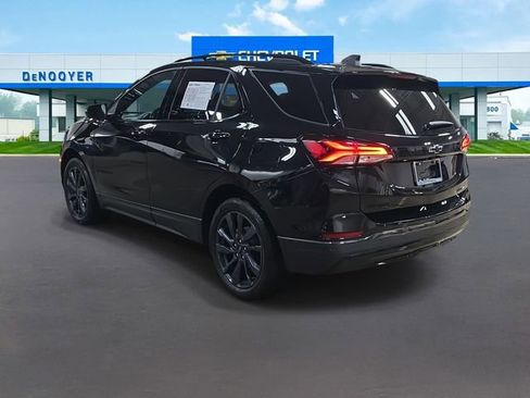 Used 2023 Chevrolet Equinox RS image 9