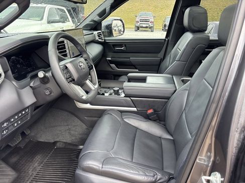 Used 2025 Toyota Tundra Platinum image 16