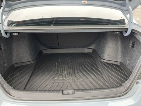 Used 2021 Honda Accord Sport image 11