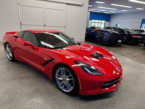 Used 2015 Chevrolet Corvette Stingray Coupe w/ 3LT Preferred Equipment Group RWD image 28