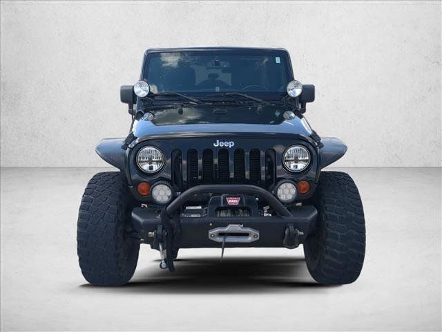 Used 2013 Jeep Wrangler Unlimited Rubicon w/ Connectivity Group AWD/4WD image 2