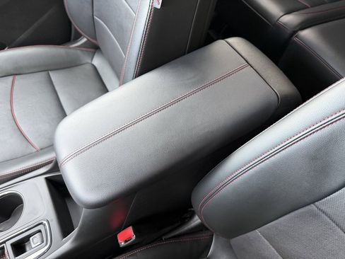 Used 2022 Chevrolet Equinox RS w/ RS Leather Package image 27