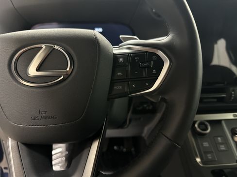 Used 2024 Lexus GX 550 w/ Accessory Package (Z1) AWD/4WD image 20
