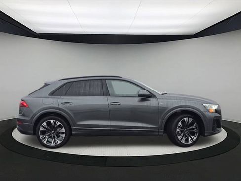 New 2026 Audi Q8 Premium Plus image 8