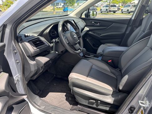 Certified 2025 Subaru Ascent Onyx Edition AWD/4WD image 16