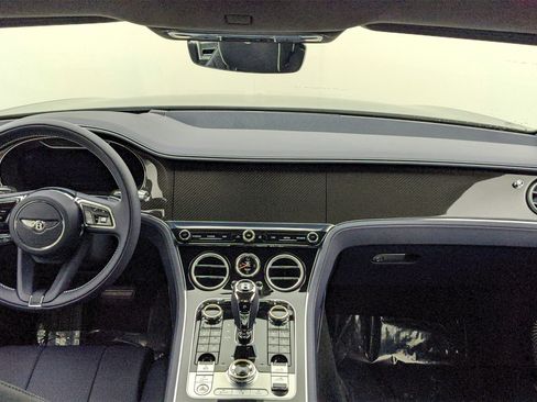 Used 2024 Bentley Continental GT V8 image 10