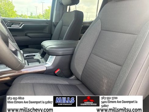 Used 2024 Chevrolet Silverado 1500 LT Trail Boss w/ Protection Package AWD/4WD image 12