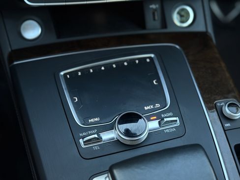 Used 2019 Audi Q5 2.0T Premium Plus w/ Premium Plus Package image 21