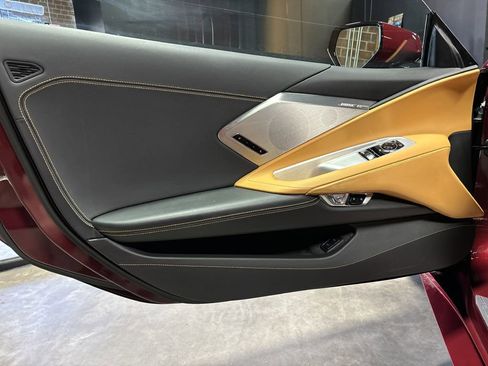 Used 2020 Chevrolet Corvette STINGRAY w/ 2LT Preferred Equipment Group image 43