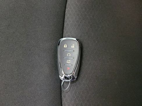 Used 2025 Chevrolet Malibu LT FWD image 32